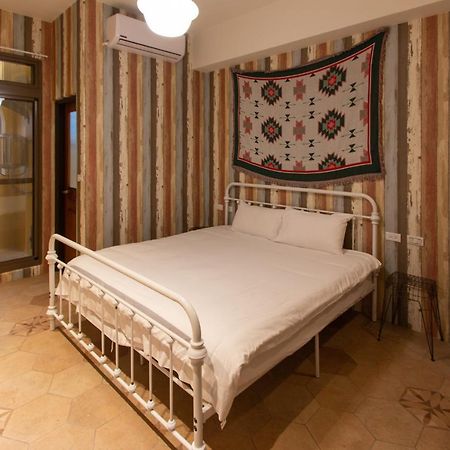 Love Inn Хуалиен Сити Екстериор снимка
